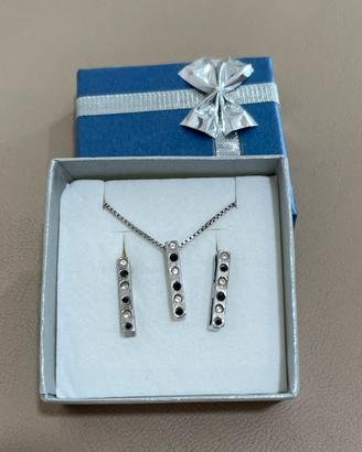 Set  collana e orecchini