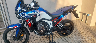 Honda africa twin 1100 crf urban 2023