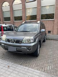 nissan x-trail 4x4