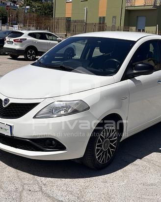 LANCIA Ypsilon 1.2 69 CV 5 porte GPL Ecochic Gold