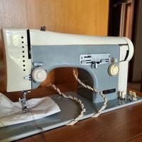 Macchina per cucire Necchi Julia 532