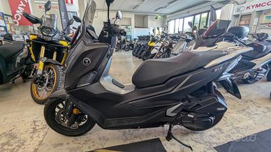 Voge Sfida SR1 125 GT del 2024
