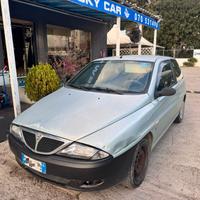 Lancia Y 1.2i 16V cat Elefantino Blu