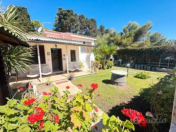 Capoterra Torre degli Ulivi B casa a 40 m dal mare
