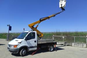IVECO 35C9 CC 2.8 piattaforma aerea 18 mt, 62000 k
