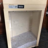 Trita carta da ufficio