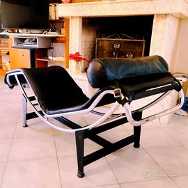 chaise longue 