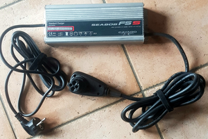 Caricatore Caricabatterie Seabob F5S Cayago Marca