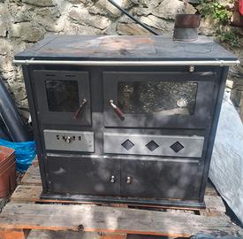 Cucina economica a legna Prometey Praktik