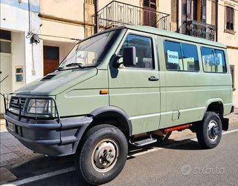 Daily 4x4 9posti