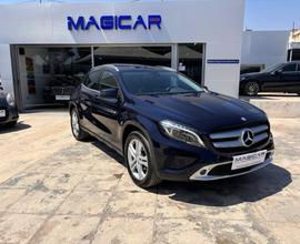 MERCEDES-BENZ GLA 200 d Automatic 4Matic Sport