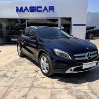 MERCEDES-BENZ GLA 200 d Automatic 4Matic Sport