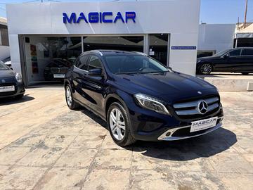 MERCEDES-BENZ GLA 200 d Automatic 4Matic Sport