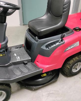 Trattorino rasaerba seminuovo