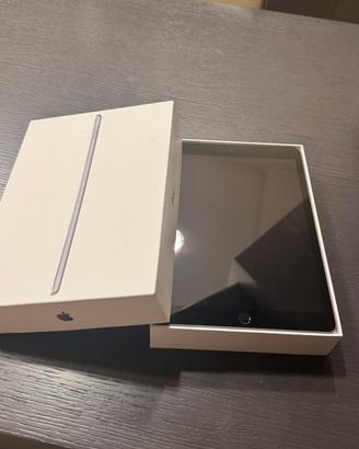 iPad 9ª Generazione 64GB Wi-Fi Grigio Siderale