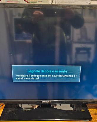 TV Samsung 32 pollici.