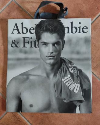 Busta originale negozio New York Abercrombie & F.