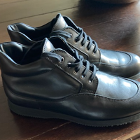 Polacco Traditional Hogan