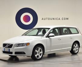 VOLVO V70 2.4 D5 GEARTRONIC KINETIC