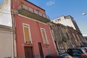 Luminoso appartamento semindipendente