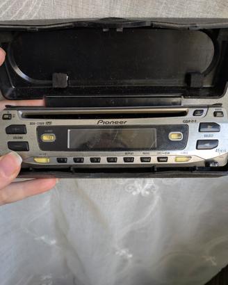 Stereo auto