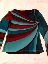 Maglietta nei toni del turchese e marrone 