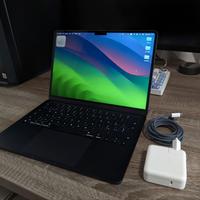 MacBook Air M2 - 16GB RAM / 512GB SSD