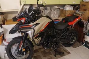 Moto TRK 702X