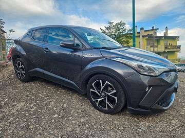 Toyota C-HR 1.8 HYBRID 2021 63254 KM