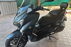Yamaha X-Max Iron Max