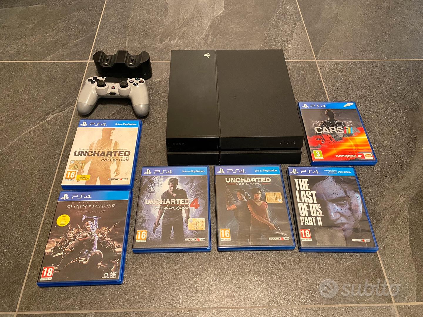 Ps4 + vari accessori - Console e Videogiochi In vendita a Roma