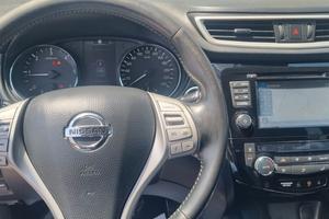 nissan qasqhai 360°