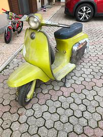 Lambretta j50 con ricambi nuovi