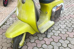 Lambretta j50 con ricambi nuovi