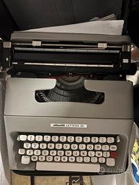 Macchina da scrivere Olivetti LETT.35 L Meccanica