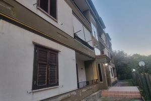 Quadrilocale con garage