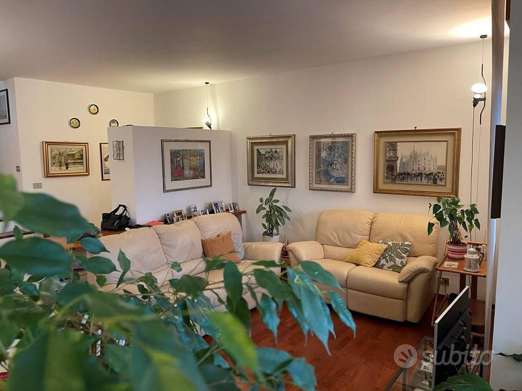 Appartamento di 148 m² con 5 locali e box auto a B
