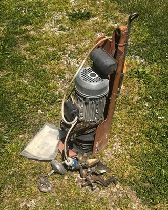 Montacarichi elevatore 200kg he200 l’Europea