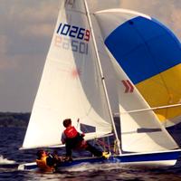 Deriva Laser 2 Regatta con Spinnaker