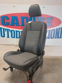 Sedile anteriore sinistro Mercedes B 150 del 2007