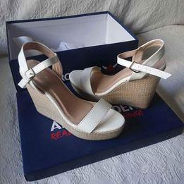 Sandali donna, marca Tulipano, numero 39, in pelle