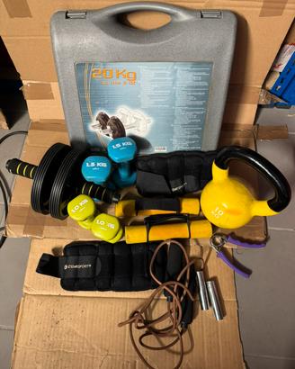 Set pesi, attrezzi addominali e corda