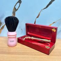 Pennello da barba pink zenith più rasoio omaggio