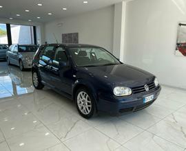 Volkswagen Golf 1.6 16V cat 5 porte Highline