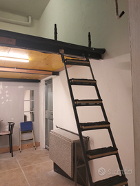 Locale carrabile per moto