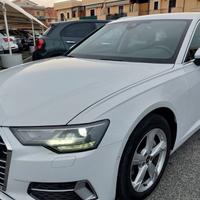 AUDI A6 Avant 40 2.0 TDI S tronic Business km 70