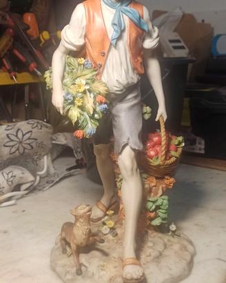 statuina Capodimonte 