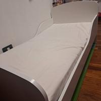 Letto per infanzia