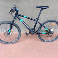 mountain bike btwin rockrider 700