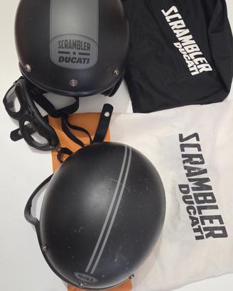 coppia caschi ducati scrambler bell